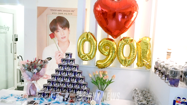 BTS(방탄소년단) 정국(JungKook) 생일 카페  [사진=RNX NEWS]