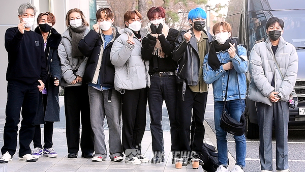 그룹 다크비 (DKB / 준서,유쿠,룬, 해리준 ,D1 ,이찬, GK ,희찬, 테오)  [사진=RNX news]