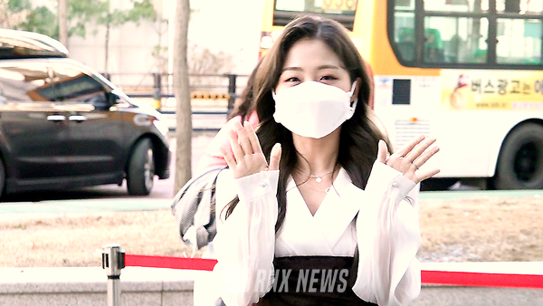 가수 흰(박혜원, HYNN)  [사진=RNX news]