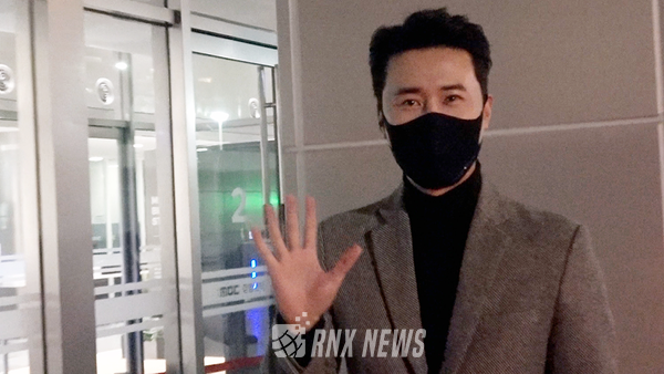 가수 신성 [사진=RNX news]