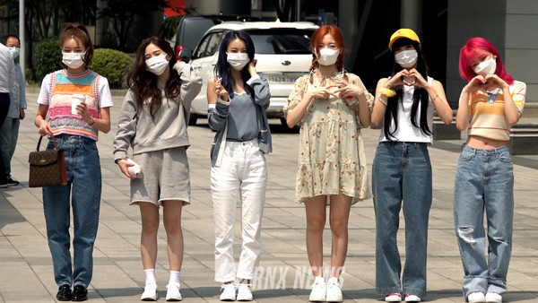 오마이걸 (OH MY GIRL / 효정, 미미, 유아, 승희, 지호, 비니, 아린) [사진=RNX news]