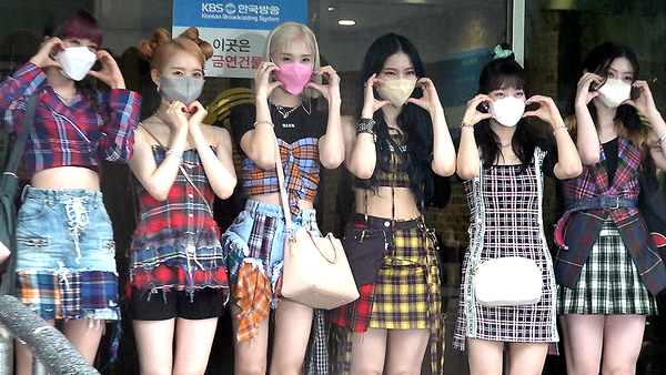 걸그룹 STAYC (스테이씨 / 수민, 시은, 아이사, 세은, 윤, 재이) [사진=RNX news]