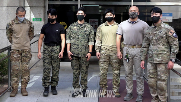  '강철부대' 명곡판정단(김현동, 박도현, 정종현, 황충헌, 김민준, 김상욱) [사진=RNX news]