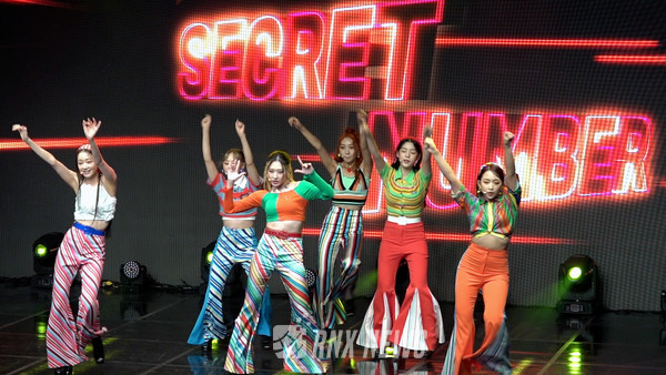 그룹 시크릿넘버(레아, 디타, 진희, 민지, 수담, 주) [사진=RNX news]