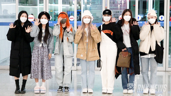 TRI.BE(송선, 켈리, 진하, 현빈, 지아, 소은, 미레) [사진=RNX news]