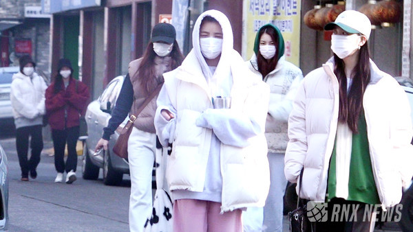 걸그룹 NiziU (마코, 리마, 리오, 마야, 미이히, 마유카, 아야카, 니나) [사진=RNX news]