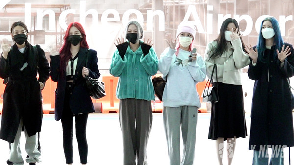 걸그룹 MOMOLAND (혜빈, 제인, 나윤, 주이, 아인, 낸시) [사진=RNX news]