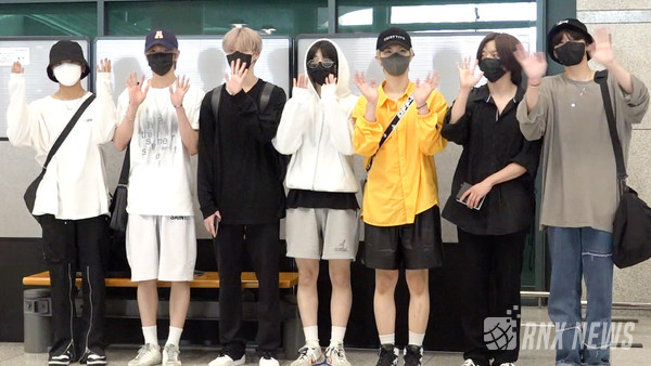 BLITZERS(블리처스/진화, 고유, 주한, 샤, 크리스, 루탄, 우주) [사진/영상=RNX news]