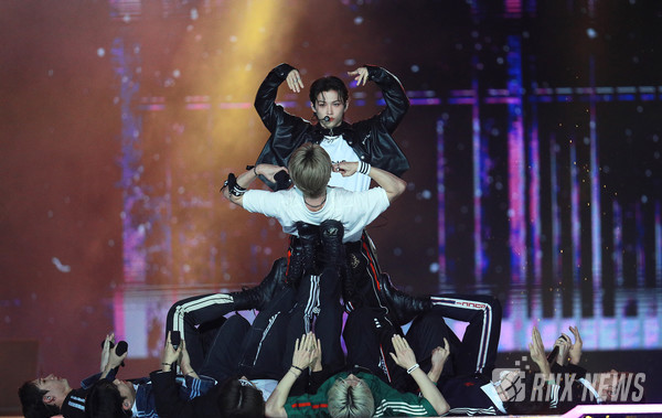 그룹 Stray Kids(스트레이 키즈/방찬, 리노, 창빈, 현진, 한, 필릭스, 승민, 아이엔) [사진=RNX news]