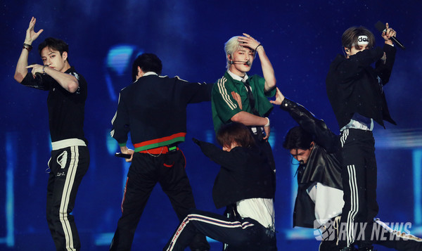 그룹 Stray Kids(스트레이 키즈/방찬, 리노, 창빈, 현진, 한, 필릭스, 승민, 아이엔) [사진=RNX news]