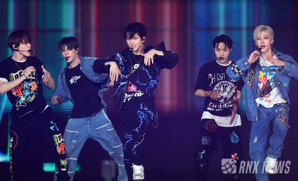 NCT DREAM(런쥔, 제노, 재민, 천러, 지성) 사진=RNX news]