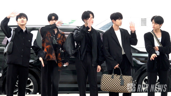 ENHYPEN(정원, 희승, 제이, 제이크, 선우, 니키)[사진/영상=RNX news]