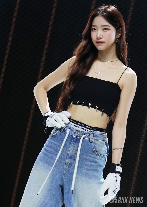 그룹 LE SSERAFIM (김채원, 사쿠라, 허윤진, 카즈하, 홍은채)  사진/영상=RNX news]