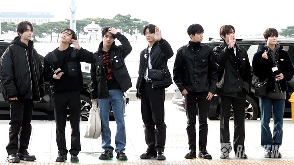 그룹 ENHYPEN (성훈, 니키, 정원, 희승, 제이, 제이크, 선우) [사진/영상=RNX news]