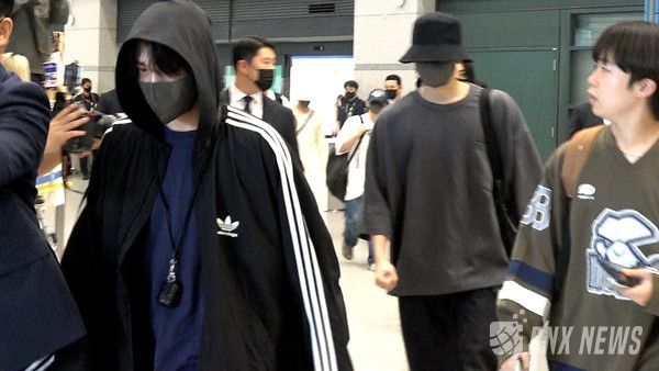 Seventeen(에스쿱스, 정한, 조슈아, 준, 호시, 원우, 우지, 디에잇, 민규, 도겸, 승관, 버논, 디노) [사진/영상=RNX news]