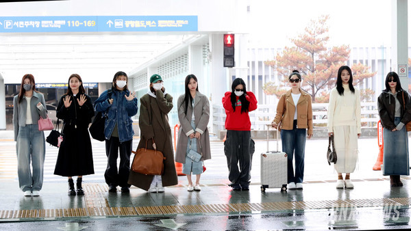 TWICE(나연, 정연, 모모, 사나, 지효, 미나, 다현, 채영, 쯔위) [사진/영상=RNX news]