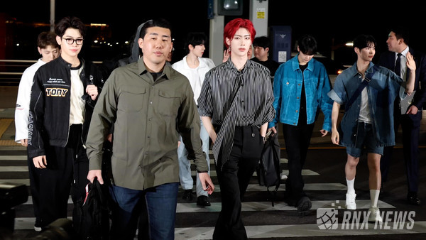 그룹 ZEROBASEONE(ZB1/성한빈, 김지웅, 장하오, 석매튜, 김태래, 리키, 김규빈, 박건욱, 한유진) [사진/영상=RNX news]