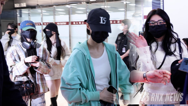 ILLIT (아일릿/윤아, 민주, 모카, 원희, 이로하) [사진/영상=RNX news]