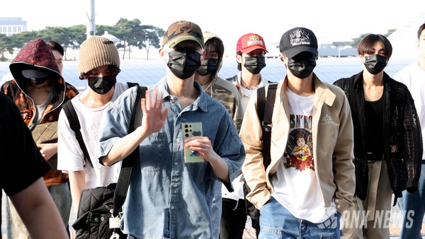 그룹 ENHYPEN (성훈, 니키, 정원, 희승, 제이, 제이크, 선우) [사진/영상=RNX news]