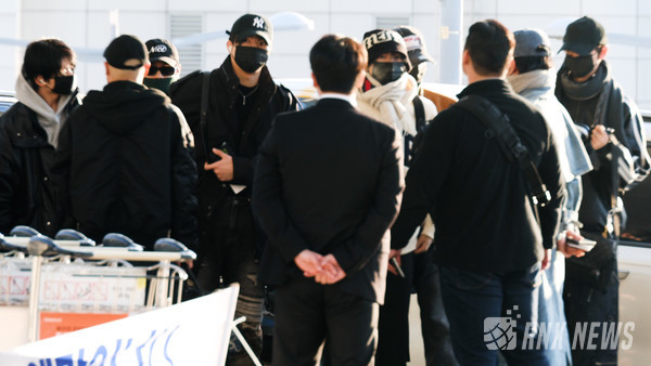 그룹 ZEROBASEONE (김지웅, 장하오, 성한빈, 석매튜, 김태래, 리키, 김규빈, 박건욱, 한유진)  [사진=RNX news]