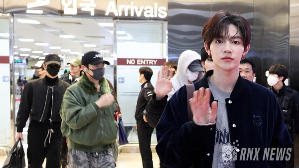 그룹 ZEROBASEONE (김지웅, 장하오, 성한빈, 석매튜, 김태래, 리키, 김규빈, 박건욱, 한유진)  [사진=RNX news]