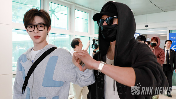 그룹 ZEROBASEONE (김지웅, 장하오, 성한빈, 석매튜, 김태래, 리키, 김규빈, 박건욱, 한유진)  [사진=RNX news]