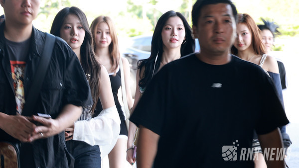 BABYMONSTER(베이비몬스터/루카, 파리타, 아사, 아현, 로라, 치키타) [사진/영상=RNX news]